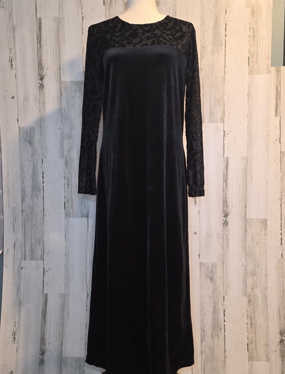 Vintage Diane von Furstenberg DVF Black Velvet Burnout Maxi Dress M Whimsy Goth